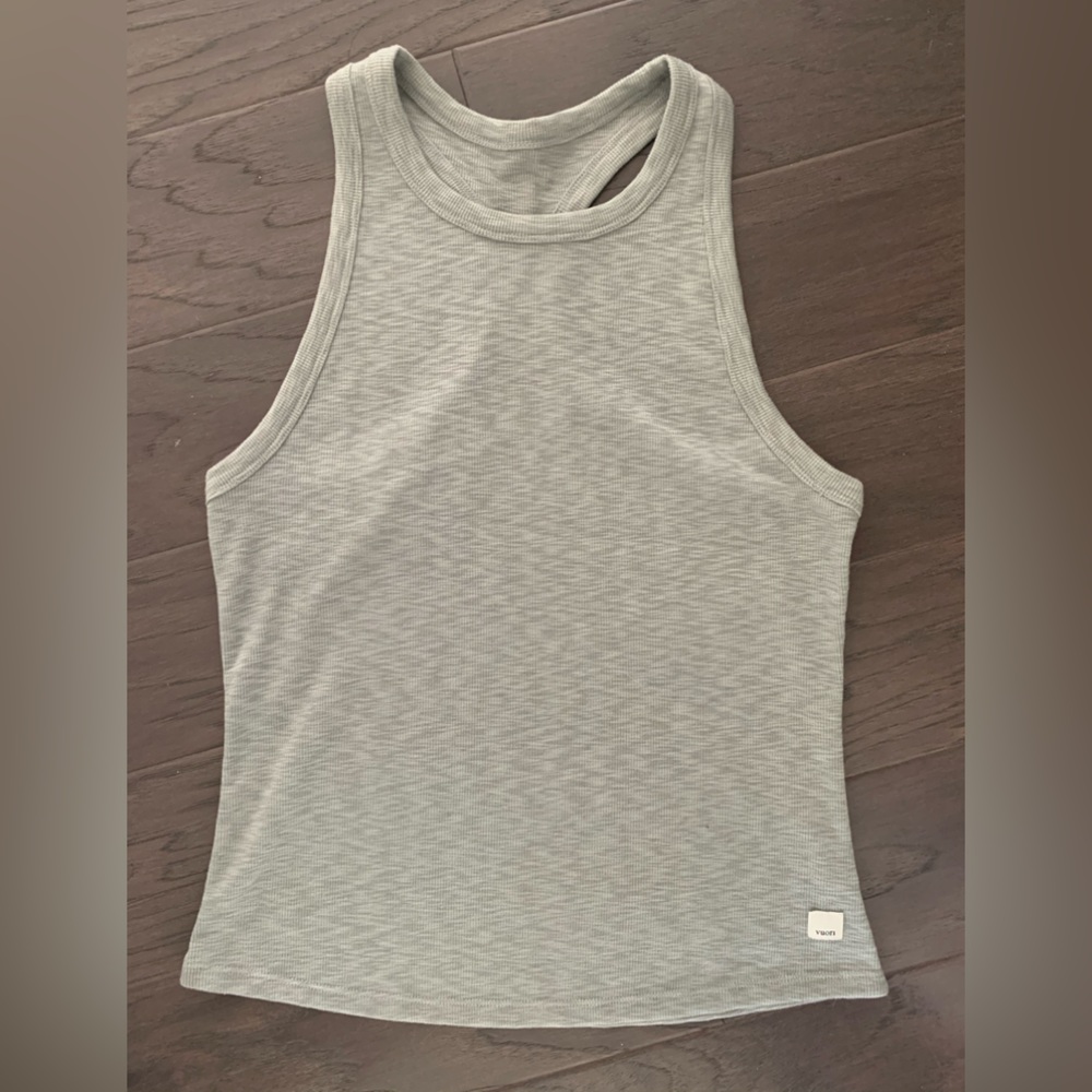 VUORI, grey-green, tank top. Worn once. Love the set (see bike shorts) too big.
